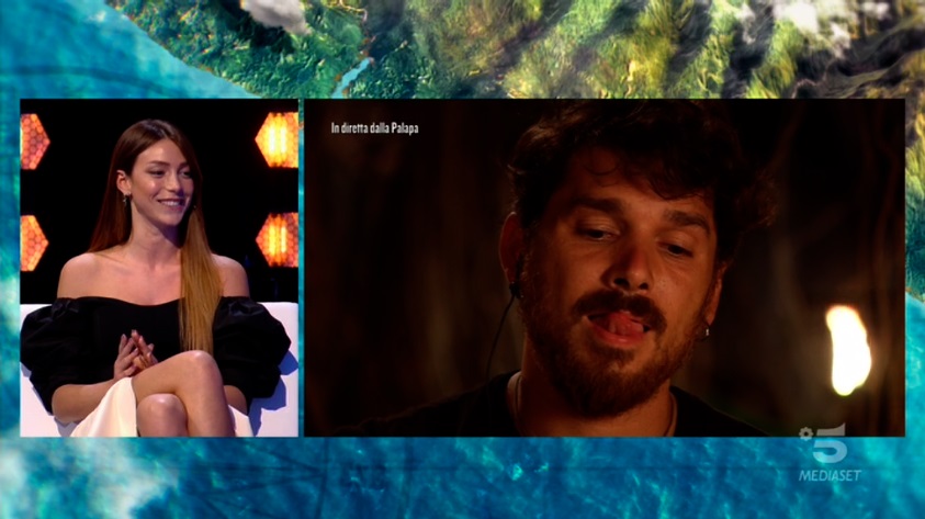 Andrea e la fidanzata Arianna - Isola dei Famosi 2021 Andrea e la fidanzata Arianna - Isola dei Famosi 2021