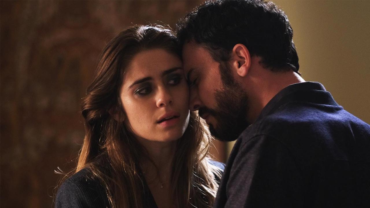 Chiamami Ancora Amore, Rai1 racconta l’aborto e le insidie della maternità. Greta Scarano: «Io sono stata molto attenta a non fare figli»