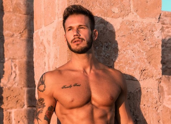 Isola dei Famosi 2021: ecco i nuovi concorrenti. Ma chi sono?!