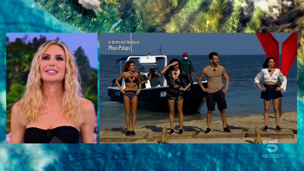 Ilary e i nuovi naufraghi - Isola dei Famosi 2021