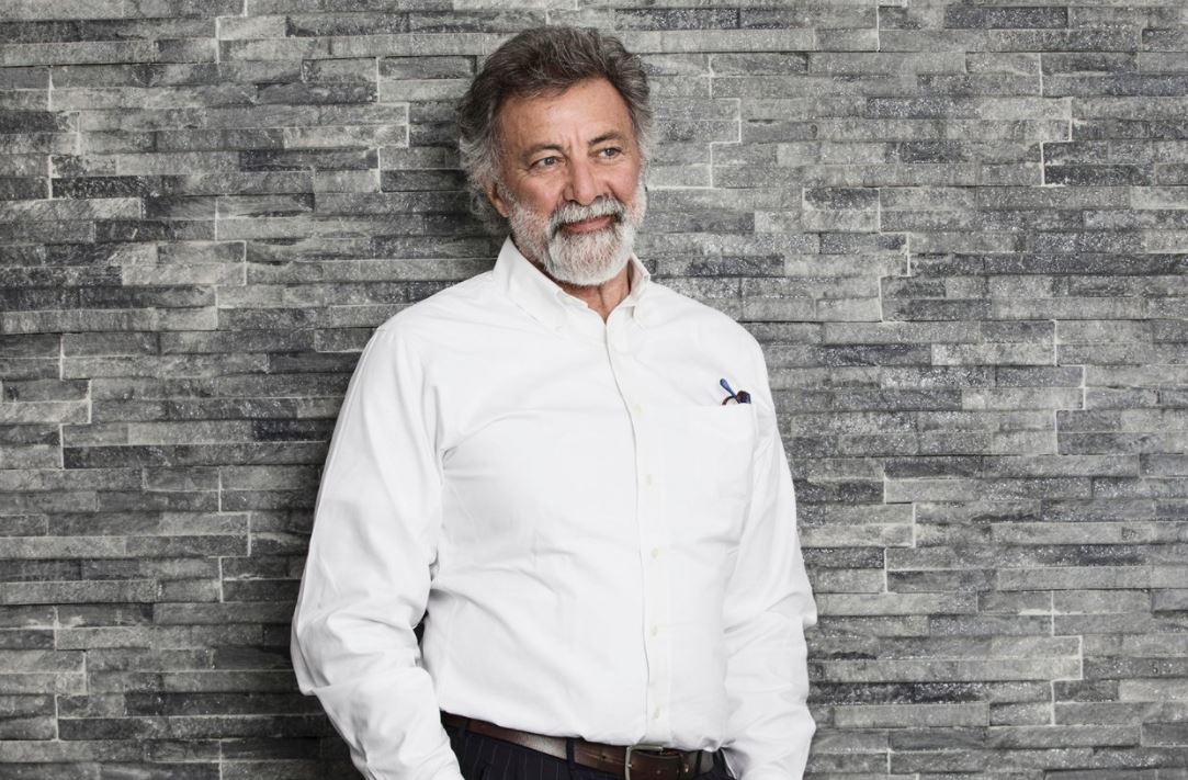 Luca Barbareschi «In barba a tutto»: su Rai3 il suo late show contro il virus del politicamente corretto