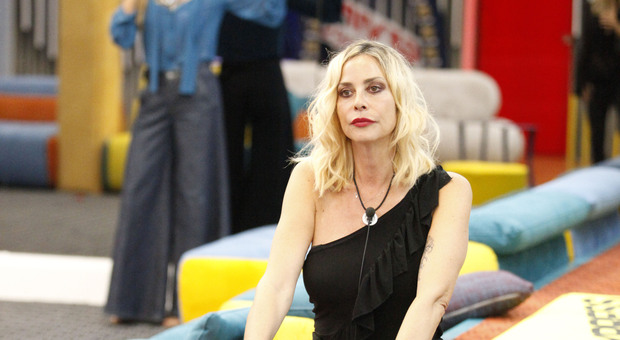 Le Iene smentiscono Stefania Orlando: lo scherzo non è stato cancellato