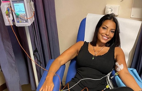 La lotta contro il cancro dell’ex gieffina Carolina Marconi: «Non si molla un cazz0»