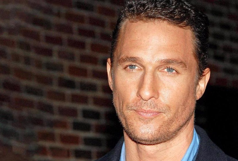 Programmi TV di stasera, domenica 27 giugno 2021. Matthew McConaughey ospite di Camila Raznovich al Kilimangiaro
