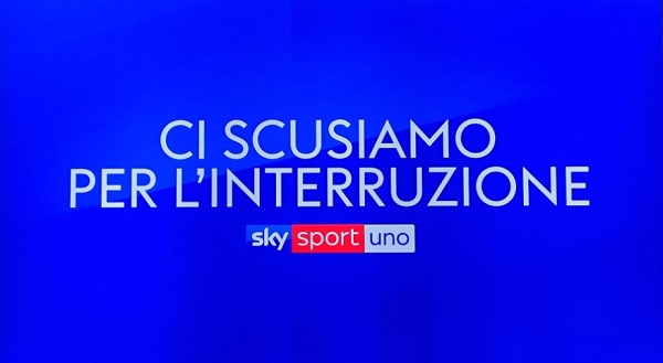 Europei, salta la diretta Sky del finale di Spagna-Polonia: «Ci scusiamo per l’interruzione». Ok il 4K