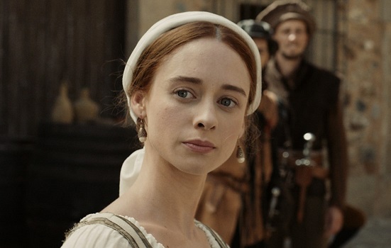 Ines Suarez (Elena Rivera)