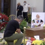 Raffaella Carra', Fiorello alla Camera Ardente
