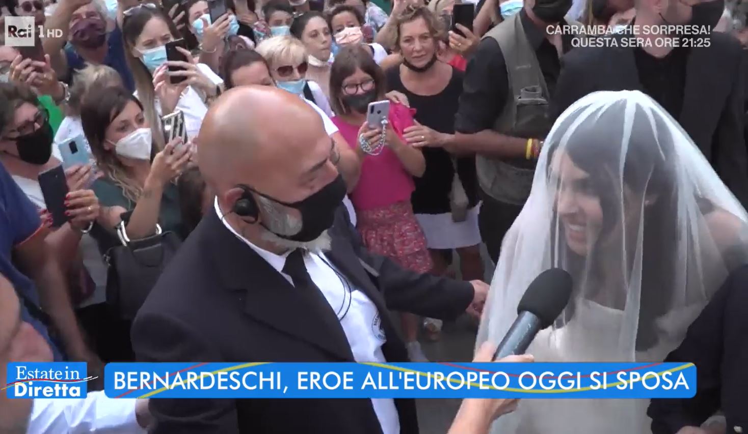 Federico Bernardeschi e Veronica Ciardi si sposano: «Estate in diretta» cattura il ritardo dello sposo