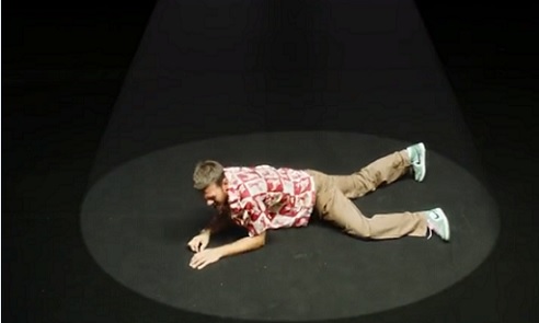 Da Grande: Alessandro Cattelan ‘atterra’ su Rai1 come Mr. Bean – Video