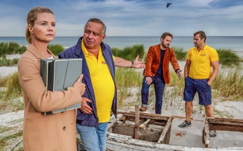 Programmi TV di stasera, venerdì 13 agosto 2021. Al via su Rai2 la serie tedesca «Ella Schon»