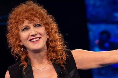 Ascolti TV | Sabato 21 agosto 2021. La replica della Mannoia 13.1%, il film di Brignano e Panariello 9.8%, Ritorno al Futuro 7.2%