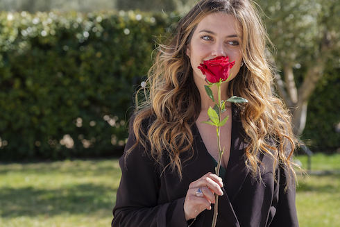 Ascolti TV | Martedì 10 Agosto 2021. Vince Ricatto d’Amore (14.7%), Battiti chiude al 10% e batte Olivia (8.5%). Risale Baudo con l’Aida (5.5%), Rocky III sul Nove al 3.5%