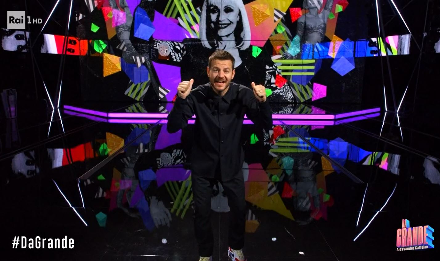 Cattelan dimentica la Carrà: «Non l’ho mai incontrata». Ma non è così – Video