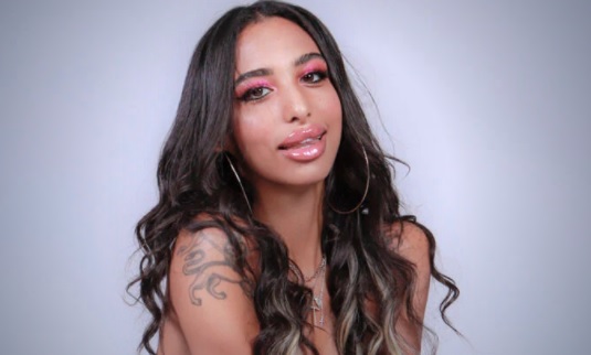 GF Vip 2021, la ‘grazia’ della principessa Lulù Hailé Selassié: «Il mio motto? Sticazzi!»