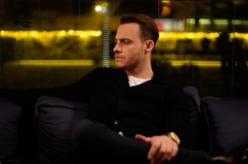 Love Is In The Air, anticipazioni (27 settembre – 1 ottobre 2021): Serkan perde la memoria ed è convinto di stare con Selin