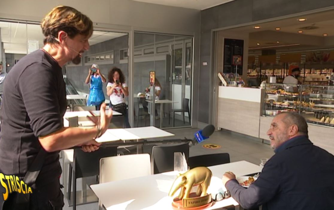 Fedez in Rai, Di Mare ‘calmo’: «Fazio mi ha chiesto e gli ho detto ‘Nessun problema’». Qualcosa non torna