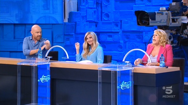 Amici 21, seconda puntata – Gestaccio di Zerbi alla Pettinelli. La classe è formata!