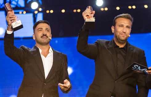 Pio e Amedeo replicano a Fedez: «Furbacchione, cadi nel patetico». Poi rispondono per le rime alla Ferragni