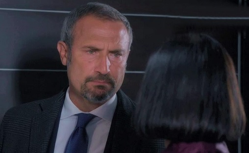 Un Posto al Sole, anticipazioni (4 – 8 ottobre 2021): Fabrizio Rosato sempre più nel vortice dell’alcolismo