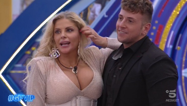 GFVip 2021: Alessandro Rossi, fidanzato di Francesca Cipriani, entra nella casa come ospite