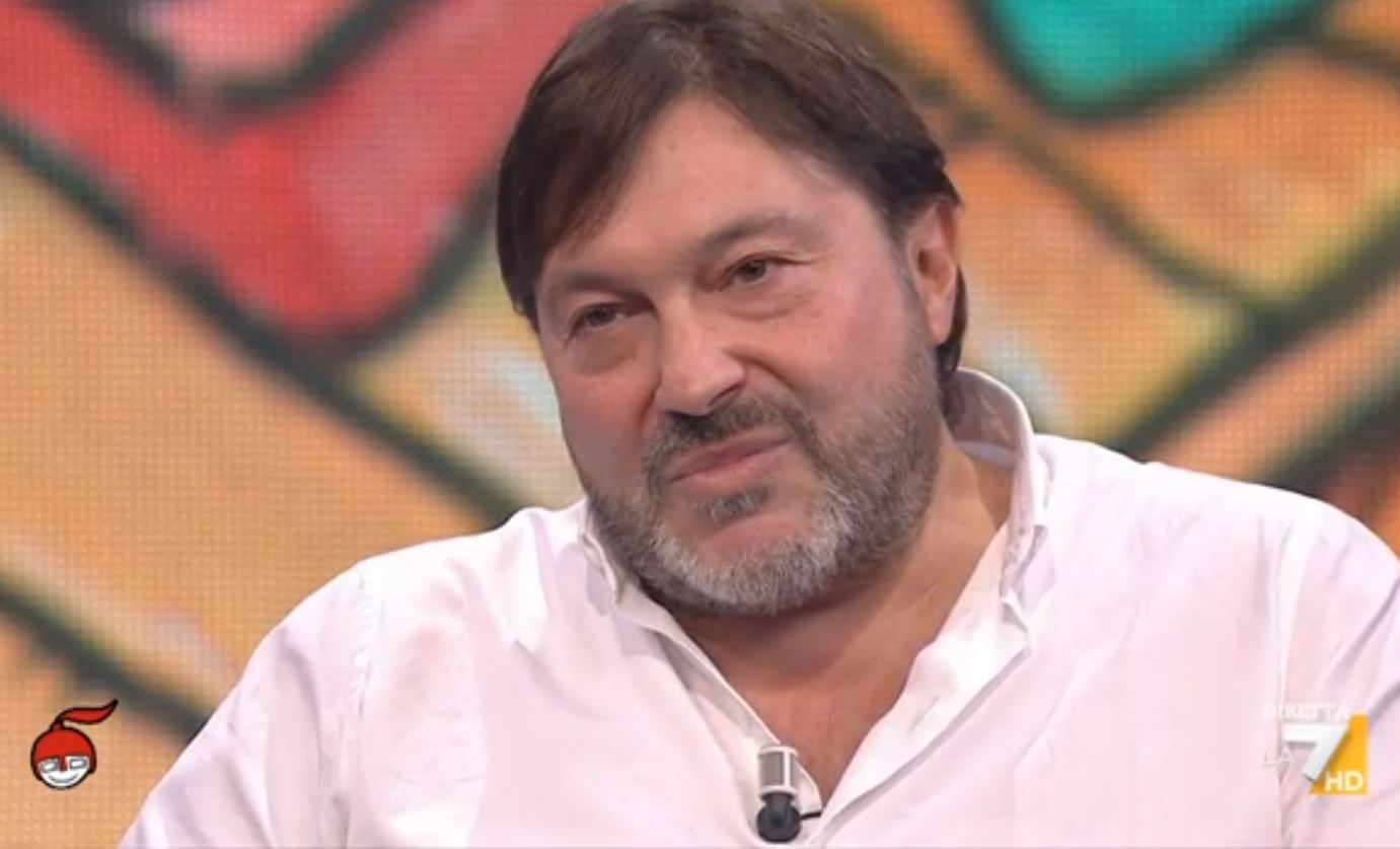 Sigfrido Ranucci replica a Bianca Berlinguer: «Mia presenza su La7 autorizzata. Lo era anche la sua?»