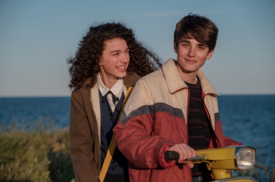 Programmi TV di stasera, mercoledì 10 novembre 2021. ‘Storia Di Una Famiglia Perbene’ sfida una replica de Il Volo