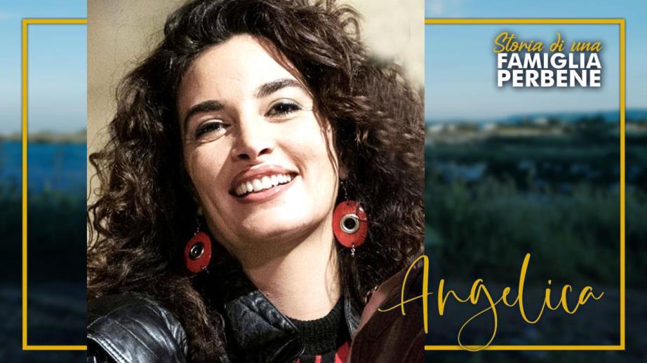 Storia di una Famiglia Perbene - Sonia Aquino