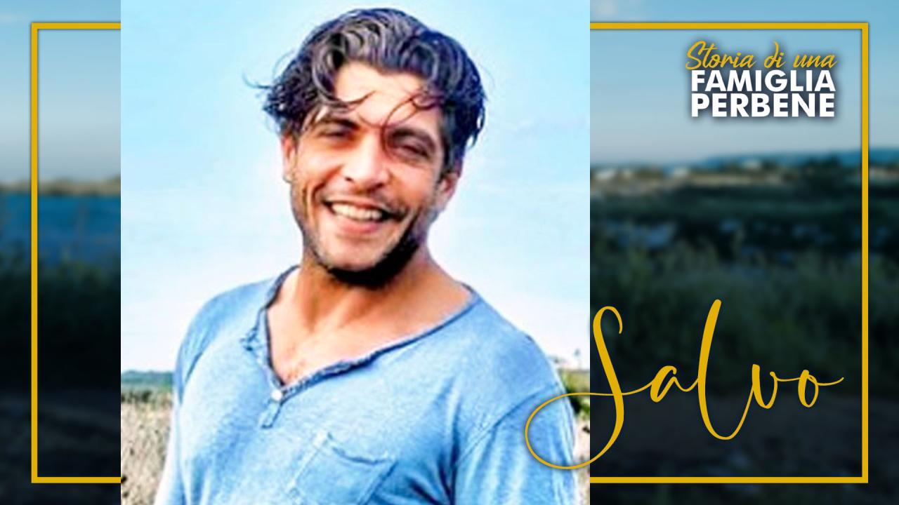 Storia di una Famiglia Perbene - Vito Mancini