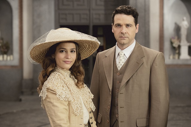 Una Vita, anticipazioni (13-18 dicembre 2021): i fratelli Aurelio e Natalia Quesada cominciano la vendetta contro Marcos e Anabel Bacigalupe