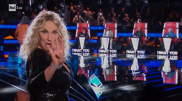 Ascolti TV | Venerdì 17 dicembre 2021. The Voice Senior (3,5 mln – 18.7%) batte GF Vip (2,9 mln – 19.6%), Le Iene 6.2%, Bake Off chiude al 3.3%