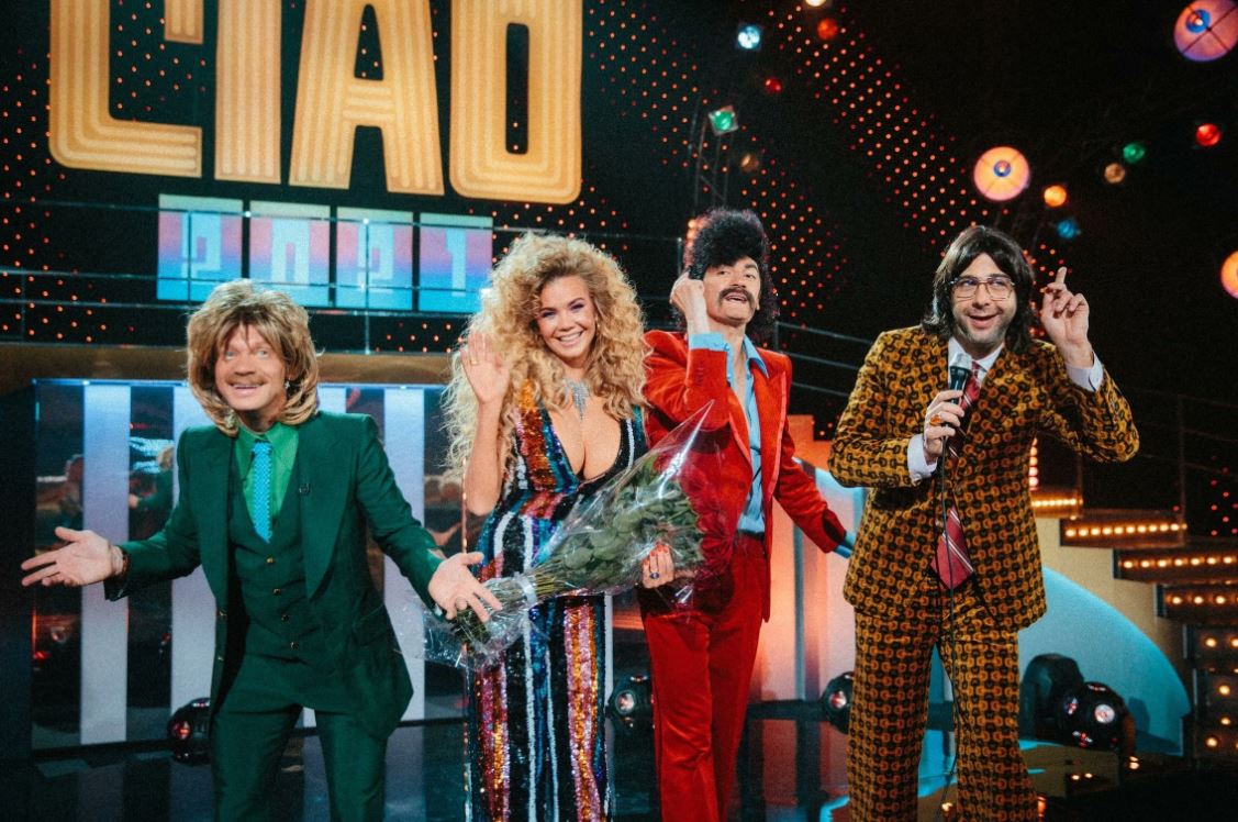 Ciao 2021, la parodia della tv russa è geniale. Ci sono anche (i veri) Fedez e Albano che parlano russo! – Video