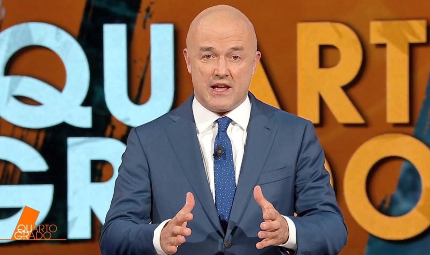 Gianluigi Nuzzi ha il Covid: «La vita continua. Sarò a Quarto Grado in collegamento»