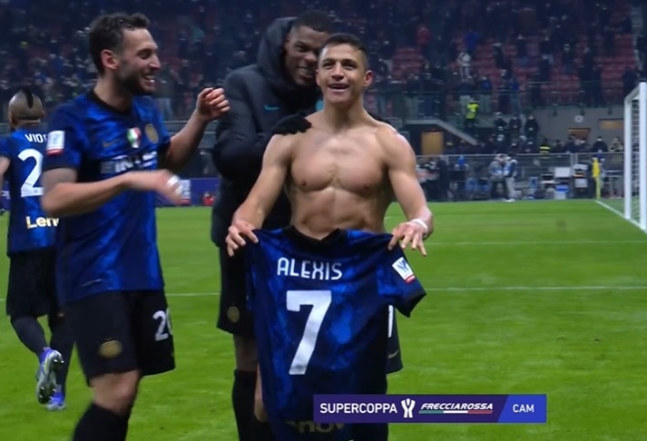 Ascolti TV | Mercoledì 12 gennaio 2022. Su Canale 5 la finale di Supercoppa sbanca con il 33.2% (7.9 mln). Il film di Rai 1 risponde con il 12.4%