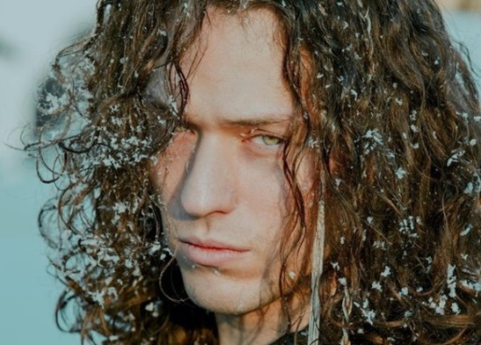 Canzoni Sanremo 2022: il testo di «Ovunque Sarai» di Irama