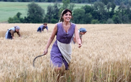 La Sposa: stereotipi e buoni sentimenti per un prodotto facile da guardare