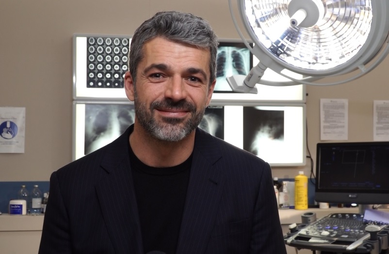 Luca Argentero a DM: «Ho sempre immaginato Doc su tre stagioni. Il personaggio ha successo perchè non ha filtri» – Video