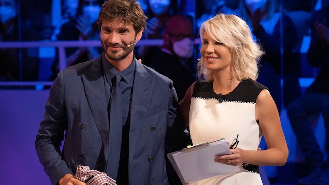 C’è Posta per Te riparte con Bonolis e De Martino