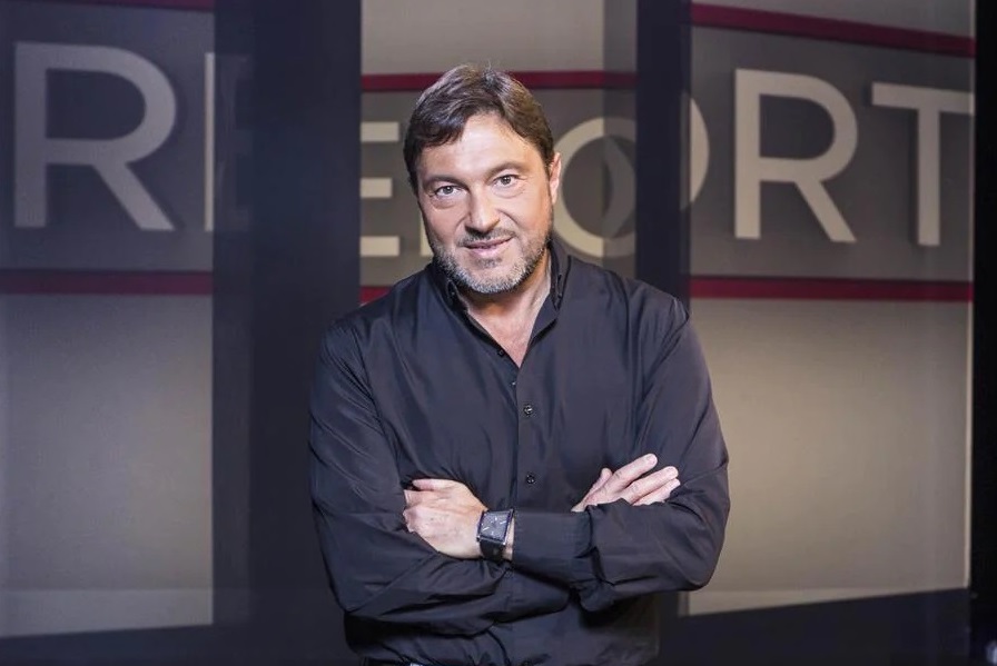 Programmi TV di stasera, lunedì 10 gennaio 2022. Report parla di business delle mascherine e di mozzarella di bufala