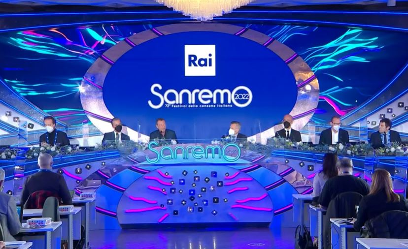 Sanremo 2022, la prima conferenza stampa. «Il Festival non finirà prima dell’1.30». Cremonini ospite il giovedì