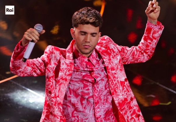 Aka7even - Sanremo 2022 (foto Instagram sanremorai)