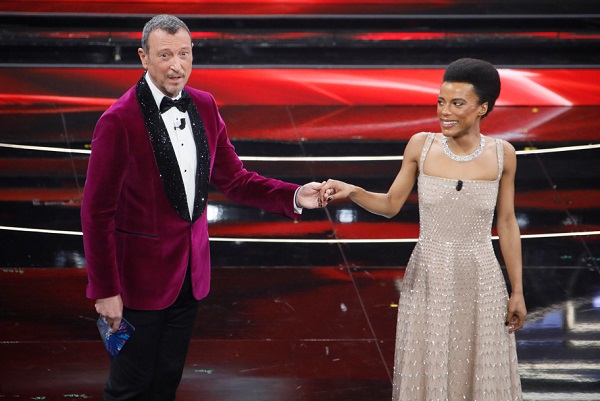 Ascolti TV | Mercoledì 2 febbraio 2022. Sanremo sbanca con 11,3 milioni e il 55.8% (+13.7% rispetto allo scorso anno)