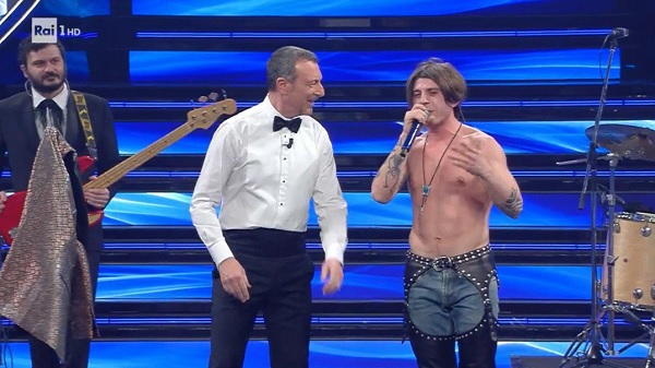 Ascolti TV | Venerdì 4 febbraio 2022. La quarta serata di Sanremo è da record con 11,4 mln e il 60.5% (+15.8% vs 2021)