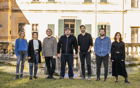 Briganti è la nuova fiction ‘crime-western’ di Netflix