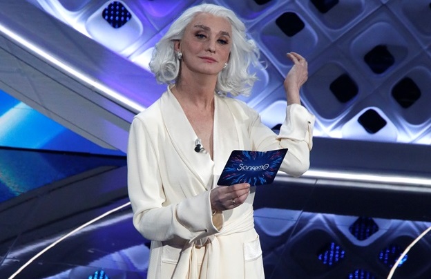 Il direttore di Rai1 Coletta: «Penso che farò questa follia, un programma a Drusilla in seconda serata dal lunedì al venerdì»