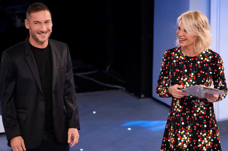 Ascolti TV | Sabato 26 febbraio 2022. C’è Posta per Te 26.3% (4.7 mln), Affari Tuoi 17.4%-14% (3.9 mln – 2.4 mln)