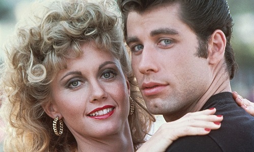 Programmi TV di stasera, martedì 1 marzo 2022. Italia 1 propone la replica di ‘Grease’