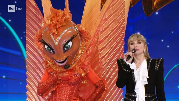 Ascolti TV | Venerdì 11 febbraio 2022. Partono bene Il Cantante Mascherato (3,5 mln – 20%) e Fosca Innocenti (3,9 mln – 18.9%)