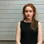 Inventing Anna - Julia Garner