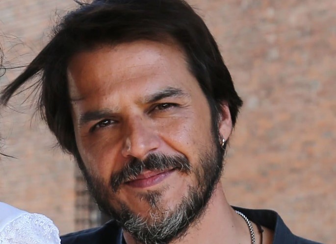 Lea Un Nuovo Giorno - Mehmet Günsür