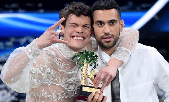 Classifica Fimi: domina Sanremo. Brividi di Mahmood e Blanco è il singolo più venduto, seguito da Irama. Rkomi  primo tra gli album